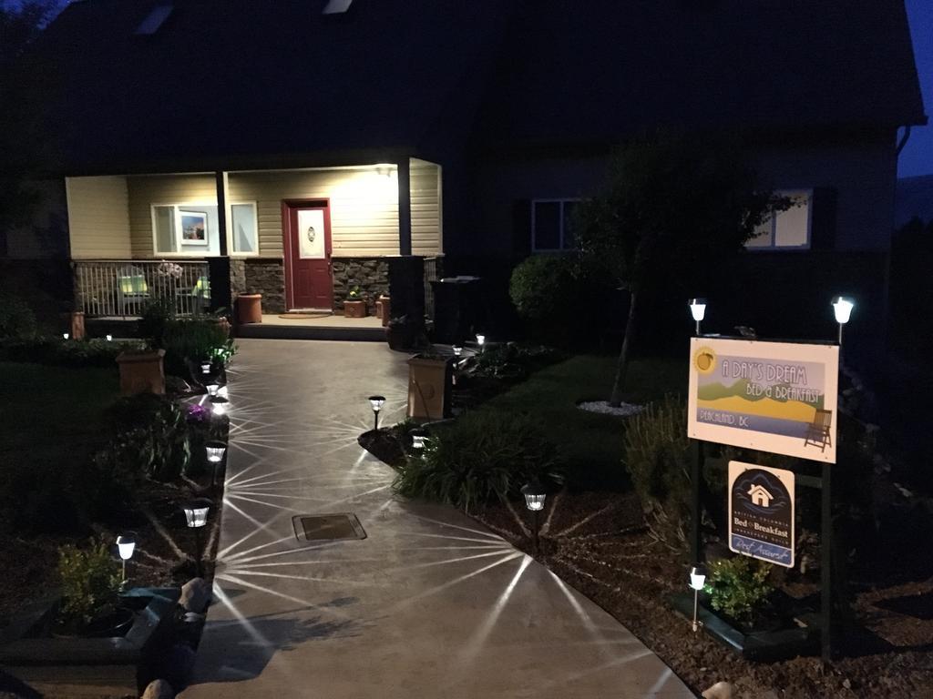 A Day'S Dream B&B Peachland Eksteriør billede